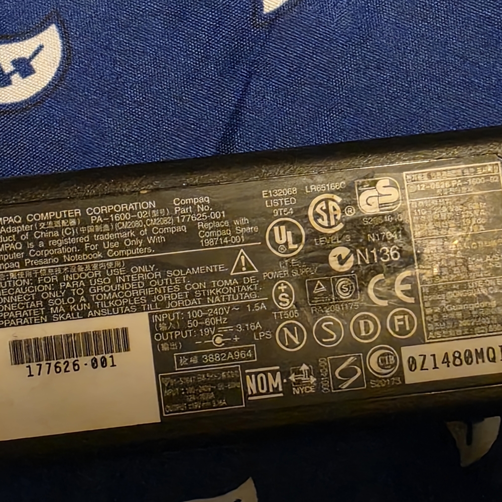 Genuine Merchandise Black Computer Cable Adapter - Picture 3 of 4